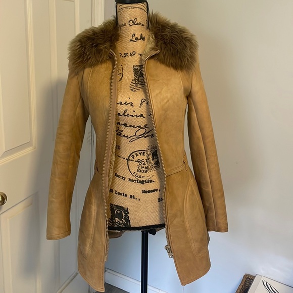 Jackets & Blazers - 🇪🇸Vintage Suede fur lined jacket